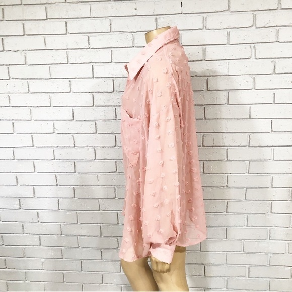 Asos Women’s Textured Pink Button Down Top - Picture 6 of 9